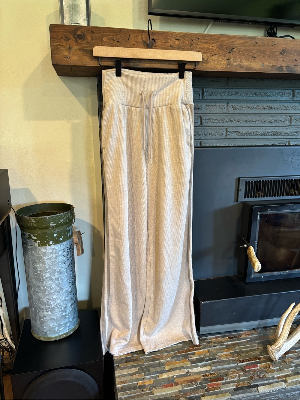 HALARA Light Beige Wide Leg Lounge Pants
